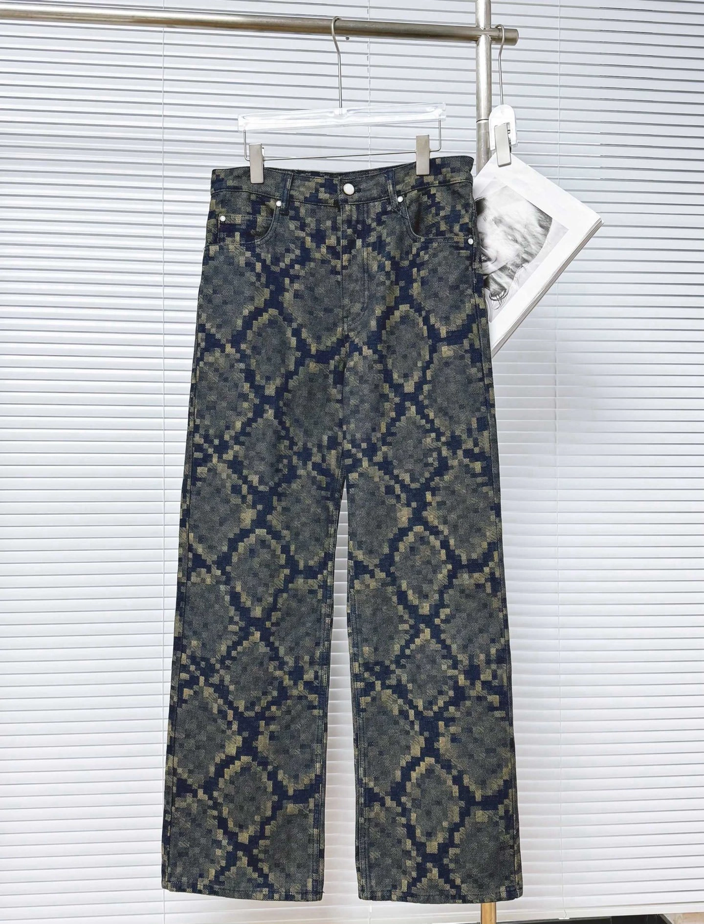 wg.luxury- 8V item:E-F409D2808